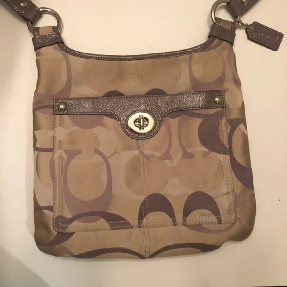 Coach optic purple hippie messenger bag
